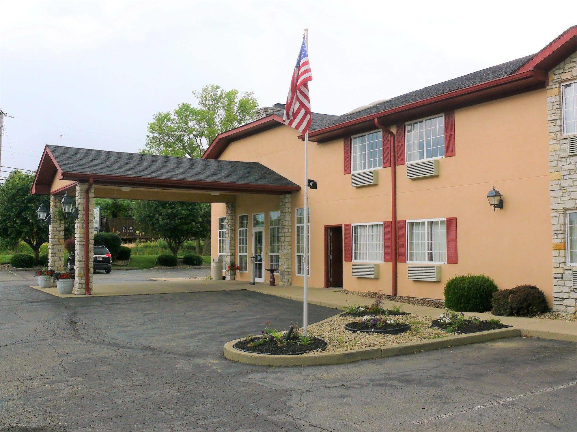 The Woodridge Inn Connersville Eksteriør billede